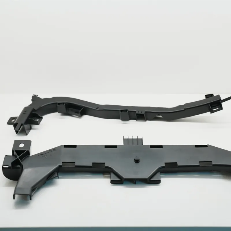 plástico para interior automotivo